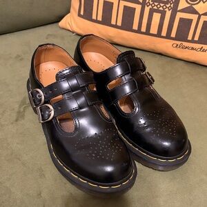 Dr Martens Mary Jane 7 women’s
